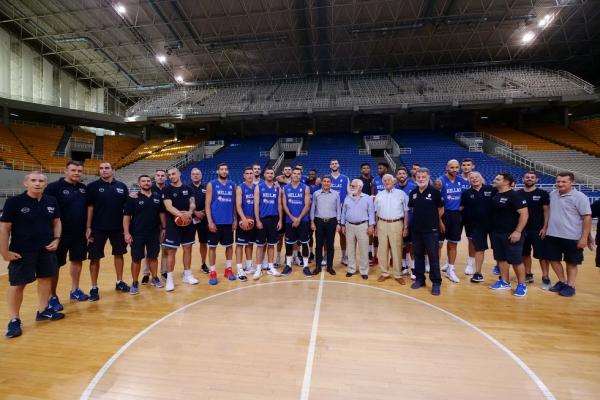 Στην προπόνηση της Εθνικής ο Αυγενάκης – Την Τρίτη στο Ολυμπιακός – Πλζεν