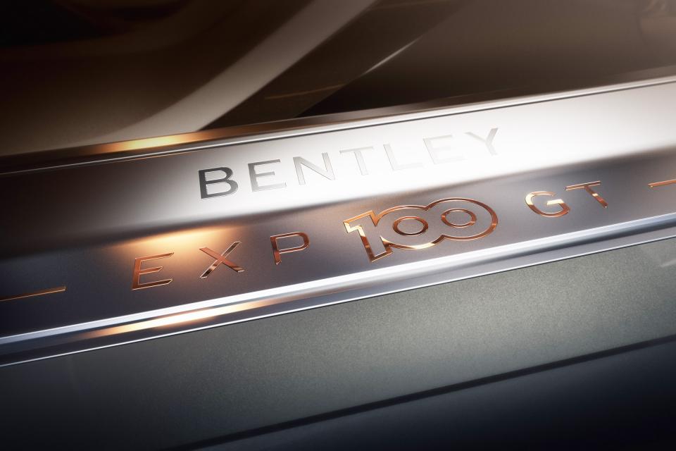 Bentley EXP 100 GT: Το επετειακό πρωτότυπο «χάρτης» για το μέλλον των Βρετανών