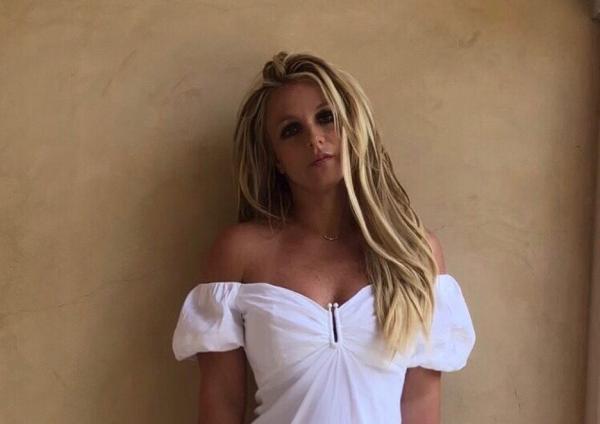 Μπρίτνεϊ Σπίαρς: Την «τσάκωσαν» για κακό photoshop