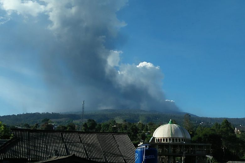 Έκρηξη ηφαιστείου στην Ινδονησία – Συναγερμός στις αρχές