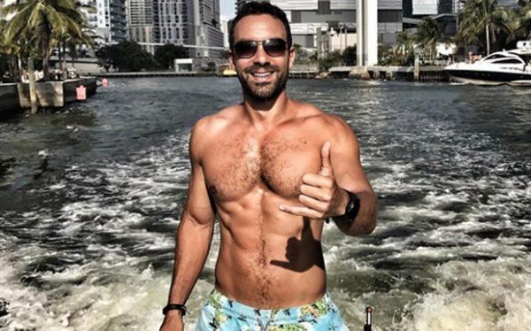 Σάκης Τανιμανίδης: Το μήνυμα του από το εκλογικό κέντρο