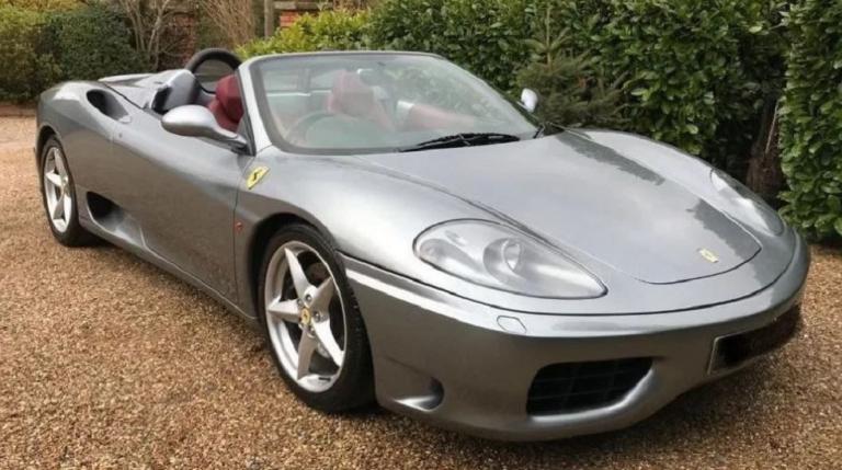 Αστέρες της μπάλας πουλάνε τα αυτοκίνητά τους σε απίστευτες τιμές