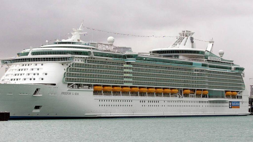 Βρέφος έπεσε από τον 11ο όροφο κρουαζιερόπλοιου