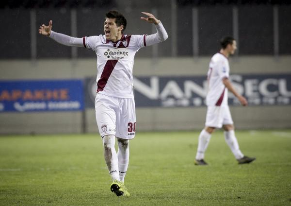 Super League 1 : Τέλος και ο Γιακιμόφσκι από τη Λάρισα