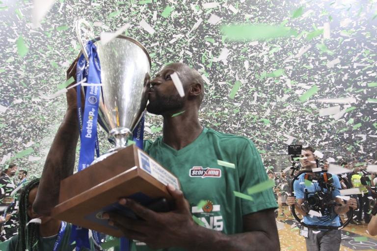 Παναθηναϊκός : Αποχαιρέτησε Γκιστ με… καρφώματα και τάπες