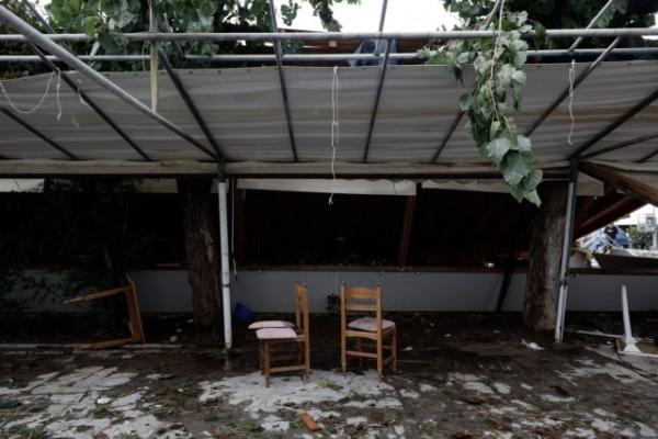 Συγκλονιστικό βίντεο από τη Χαλκιδική: «Έλα μέσα!»