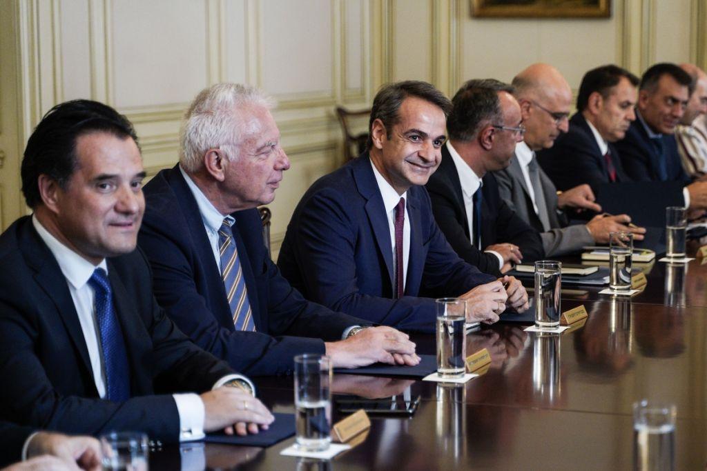 Πέρα από τους θριάμβους