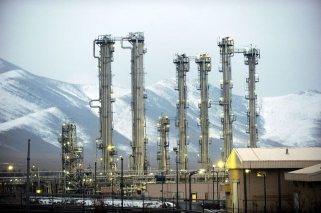 Προειδοποιητική «βολή» από το Ιράν στην εφαρμογή της συμφωνίας για τα πυρηνικά