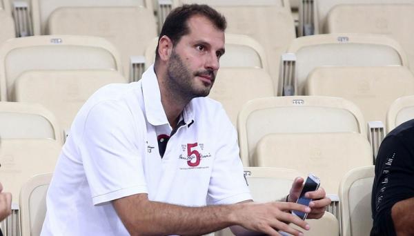 Μιχάλης Κακιούζης : Αναλαμβάνει ομάδα της Κύπρου