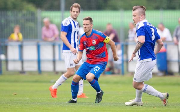 Κάλβαχ: Μπορούμε να αποκλείσουμε τον Ολυμπιακό