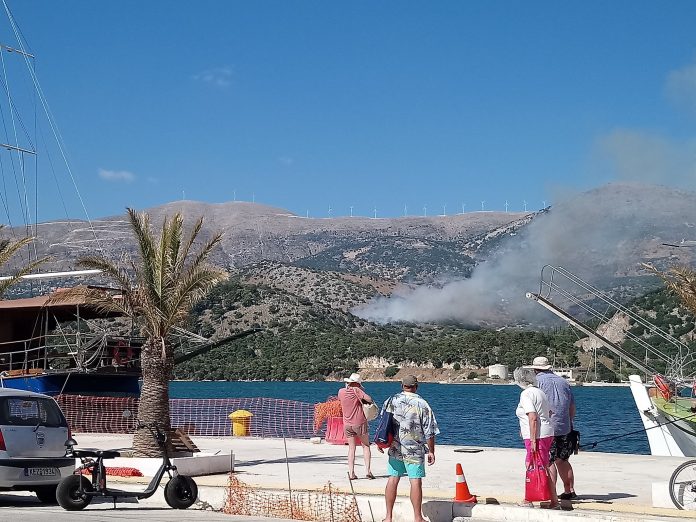 Φωτιά σε εξέλιξη στην Κεφαλονιά