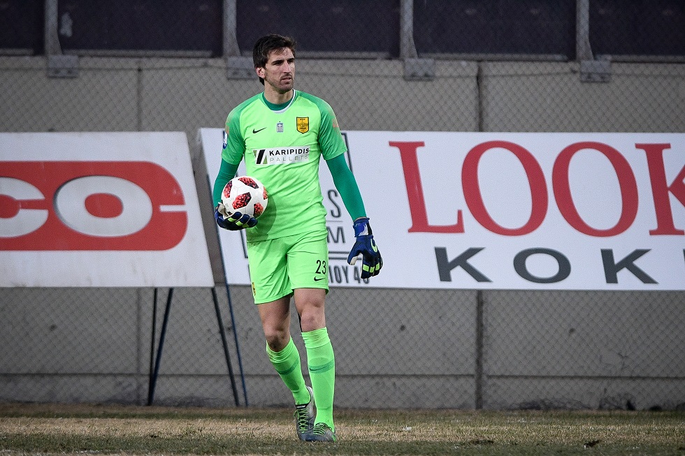 Arhs Giati Epistrefoyn 8essalonikh Koyesta Kai Larson In Gr