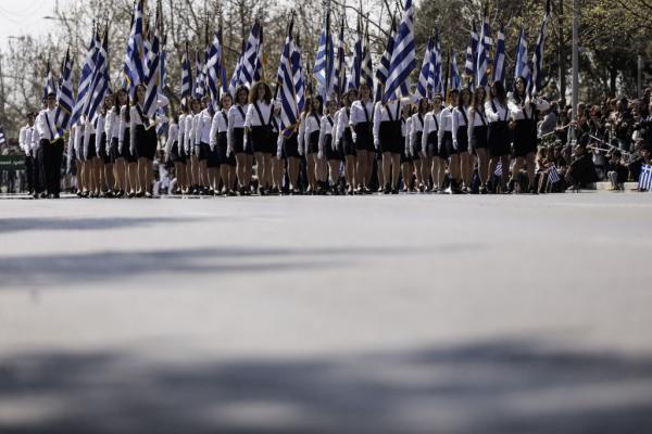 Τέλος η κλήρωση για τη σημαία – Ξανά οι αριστούχοι σημαιοφόροι