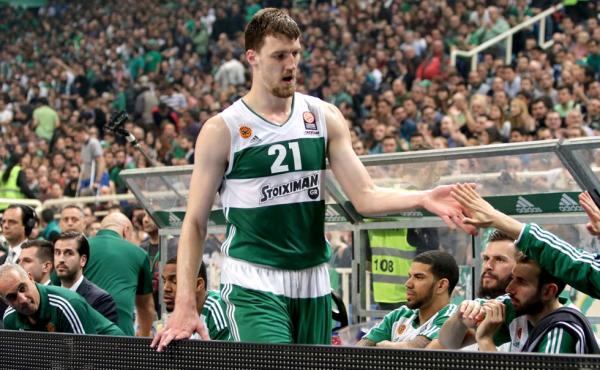 Οι προσευχές των «αιωνίων» για τον Κούζμιτς