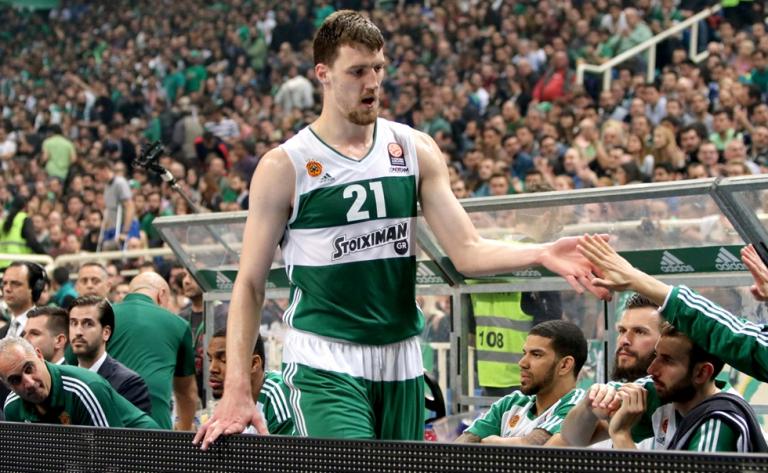 Οι προσευχές των «αιωνίων» για τον Κούζμιτς