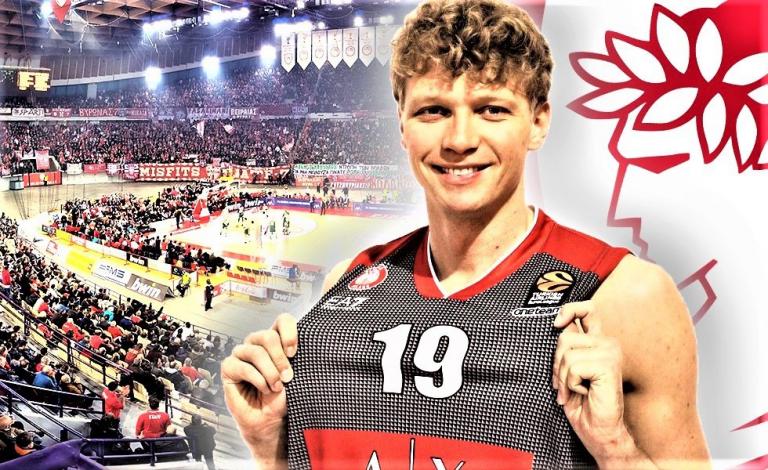 Ολυμπιακός : Γίνεται κάτοικος Πειραιά ο Κουζμίνσκας