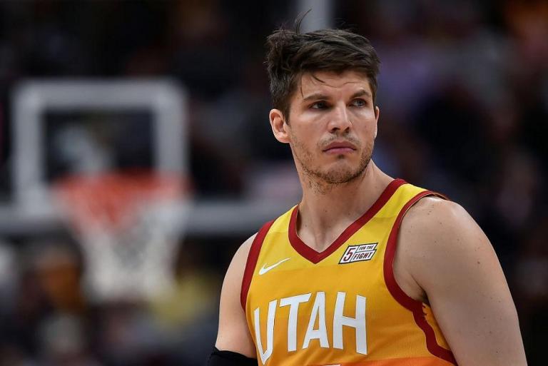 Στους Μιλγουόκι Μπακς ο Κόρβερ