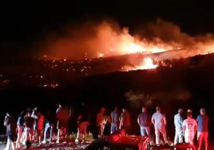 Εκρηξη-μυστήριο και πυρκαγιά τη νύχτα στο Πενταδάκτυλο : Αναστάτωση στη Λευκωσία (εικόνες)