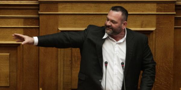 Υπό διάλυση η Χρυσή Αυγή: Ανεξαρτητοποιείται ο Γιάννης Λαγός