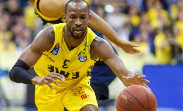 Στη Λοκομοτίβ Κουμπάν πρώην παίκτης του Άρη