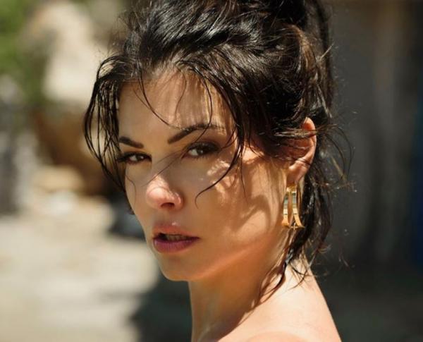 Μαρία Κορινθίου: Η ανήθικη πρόταση που έχει δεχτεί