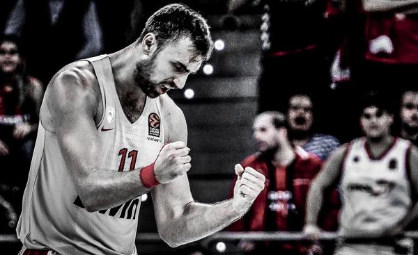 «Κλειδώνει» η παραμονή του Μιλουτίνοφ στον Ολυμπιακό