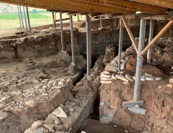 Σημαντικά ευρήματα στη Φθιώτιδα – Αποκαλύφθηκε οικισμός της Μέσης Νεολιθικής Εποχής