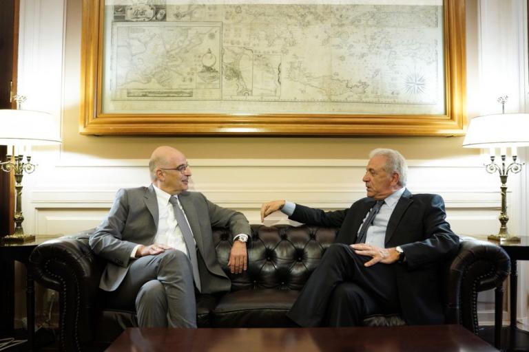 Συνάντηση Δένδια- Αβραμόπουλου