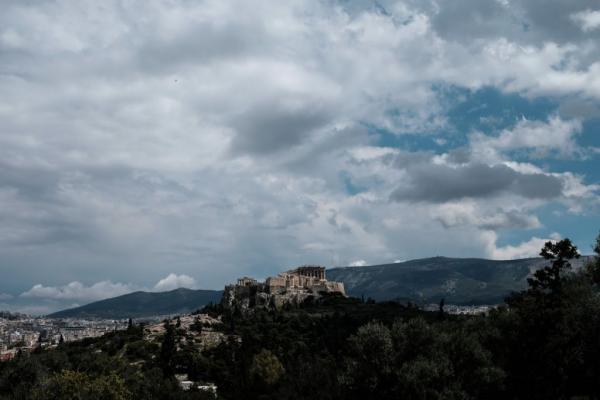 Μικρή πτώση της θερμοκρασίας με βροχές το Σάββατο