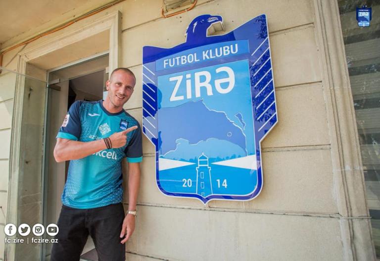 Σε ομάδα του Αζερμπαϊτζάν ο Τάσος Παπάζογλου