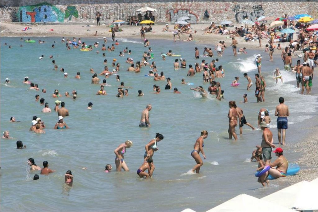Καιρός για παραλία με νέα άνοδο της θερμοκρασίας τη Δευτέρα