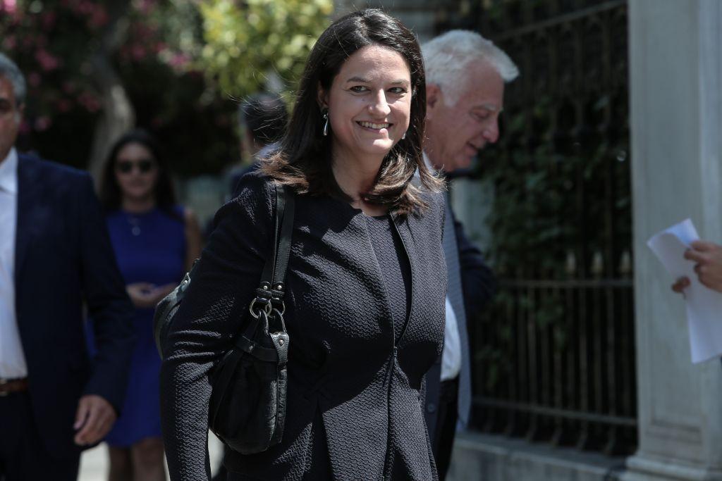 Η Νίκη Κεραμέως παρέλαβε το υπ. Παιδείας από τον Κ. Γαβρόγλου