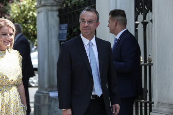 Ποιοι υπουργοί έπιασαν δουλειά από νωρίς