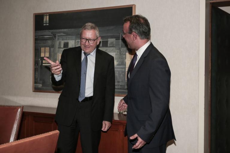 Φοροελαφρύνσεις με… αστερίσκο από Ρέγκλινγκ – Τι κρίνει την διαπραγμάτευση