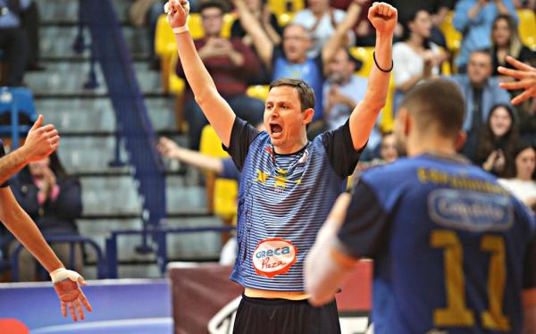 Volley League : Συνεχίζει στον Ηρακλή ο αγέραστος Προύσαλης