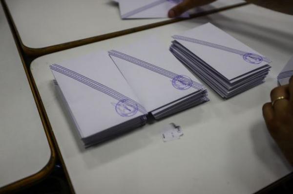 Στα ύψη και πάλι η αποχή – Υπολογίζεται στο 44%