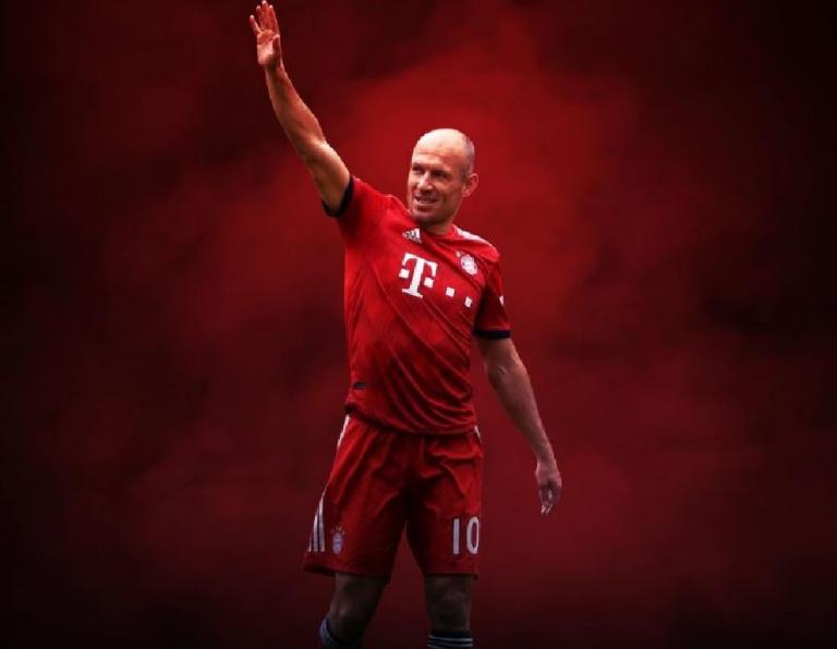 Έριξε τους τίτλους τέλους στην καριέρα του ο Άριεν Ρόμπεν