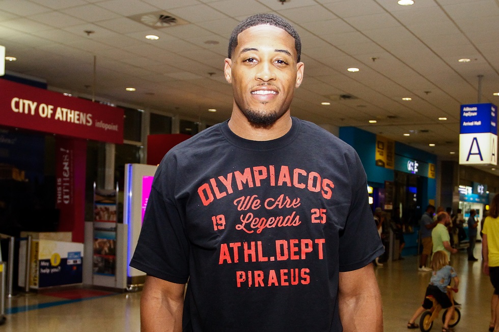 Έφτασε ο Ρούμπιτ στην Ελλάδα για τον Ολυμπιακό