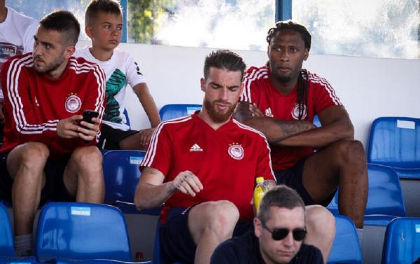 Ολυμπιακός : Το μήνυμα τίτλου που έστειλαν Σα και Σεμέδο