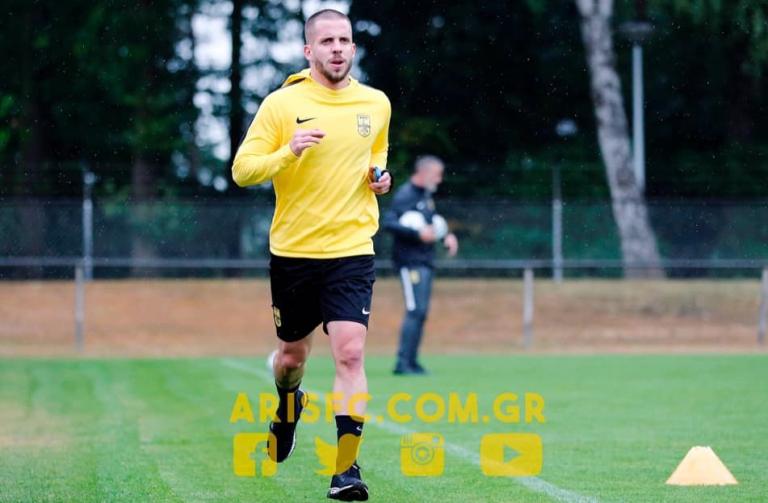 Η πρώτη προπόνηση του Λούκας Σάσα με τη φανέλα του Άρη