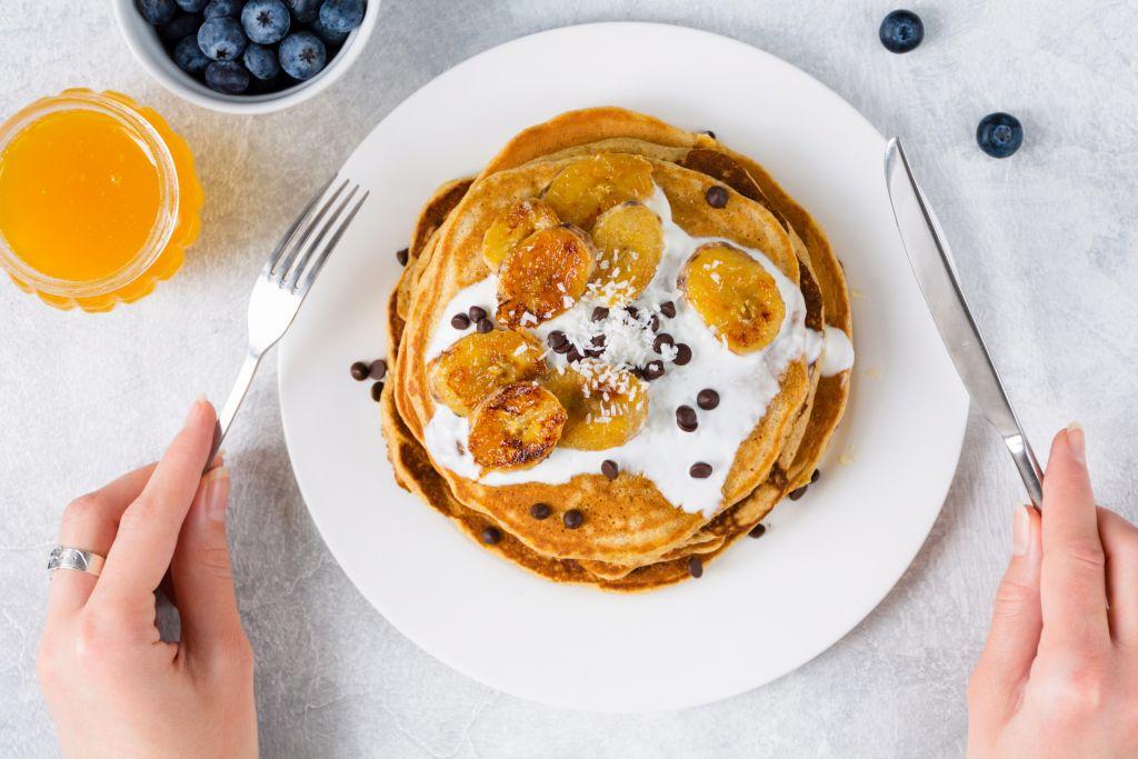 Θρεπτικά pancakes με αυτούς τους 4 τρόπους