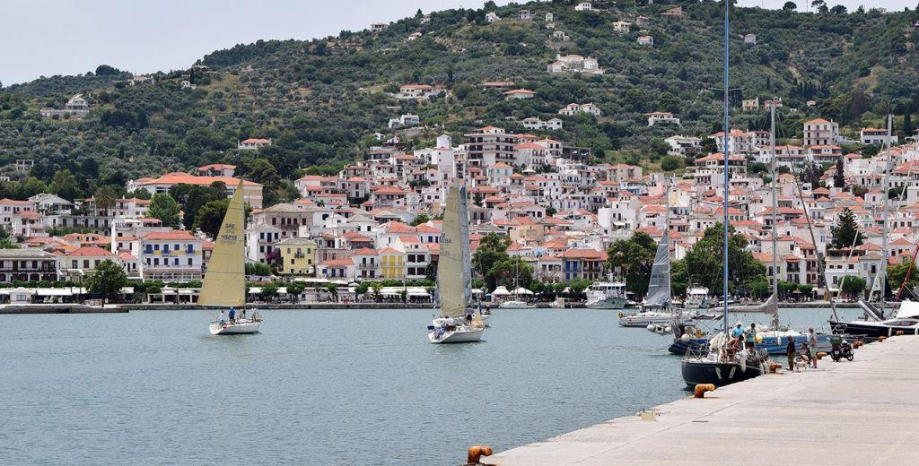 Θρήνος στη Σκόπελο : Σκοτώθηκε σε τροχαίο γνωστός επιχειρηματίας