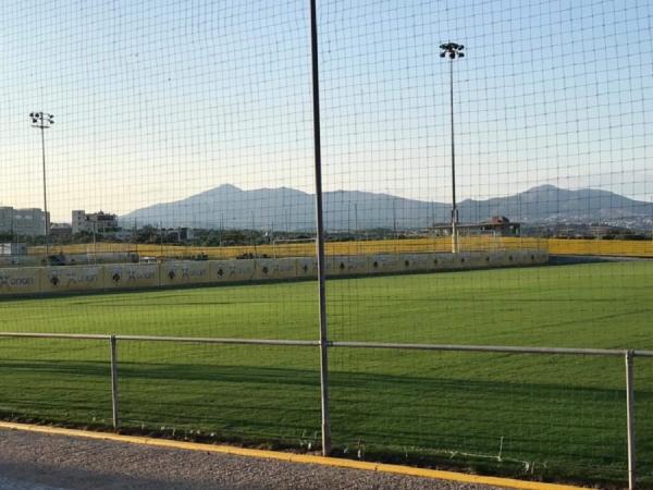 AEK : Τοποθετήθηκε νέος χλοοτάπητας στα Σπάτα