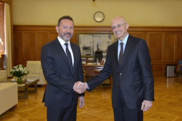 Τα κόκκινα δάνεια στο επίκεντρο των συναντήσεων του προέδρου του SSM στην Αθήνα