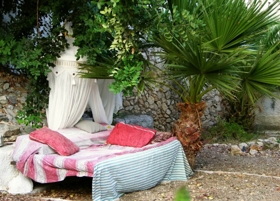 Airbnb με… «ταβάνι» τα αστέρια στην Κρήτη