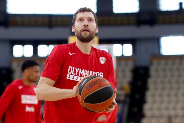 Προαναγγελία μεταγραφής από τον μάνατζερ του Στρέλνιεκς