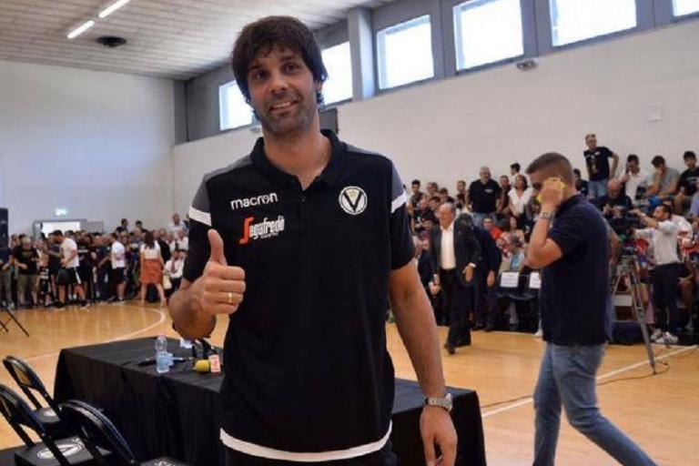 Τεόντοσιτς: «Θέλω να επαναφέρω την Μπολόνια στο δρόμο της δόξας»