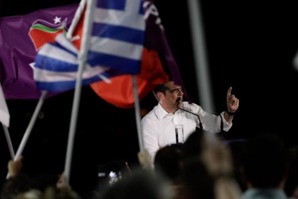 Επίθεση Τσίπρα σε Μητσοτάκη και προσκλητήριο στους ψηφοφόρους του ΚΙΝΑΛ