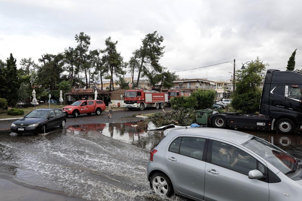 Συλληπητήρια Τζιτζικώστα στις οικογένειες των θυμάτων στη Χαλκιδική