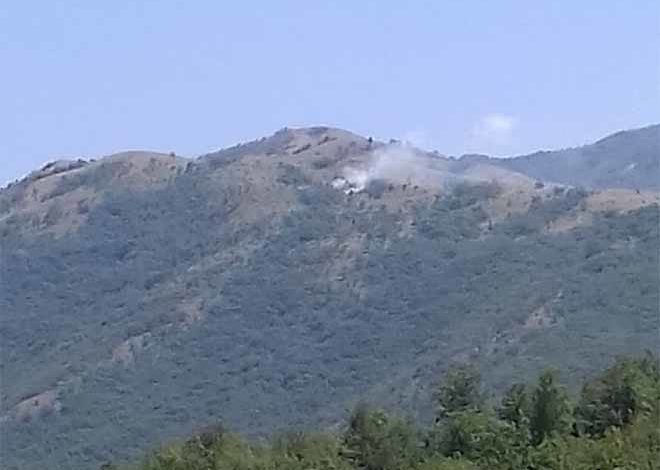 Φωτιά σε εξέλιξη στο Αχλαδόβουνο Ξάνθης